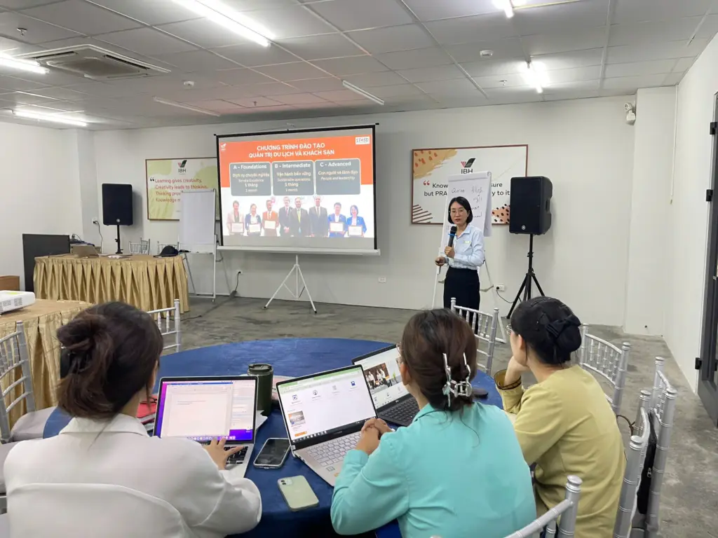 Lớp học trực tiếp của IBH Academy tại Đà Nẵng